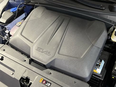 New 2025 Kia EV6 Wind image 27