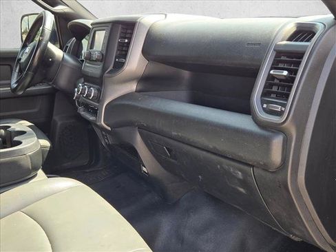 Used 2021 RAM 2500 Tradesman w/ Chrome Appearance Group AWD/4WD image 18