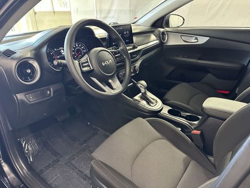 Used 2024 Kia Forte LXS image 7