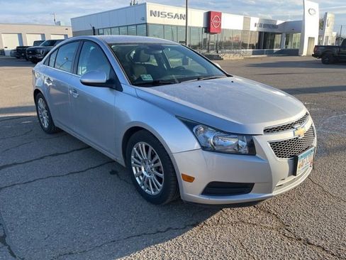 Used 2013 Chevrolet Cruze Eco image 16