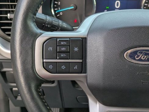 Used 2024 Ford Expedition Max XLT image 14