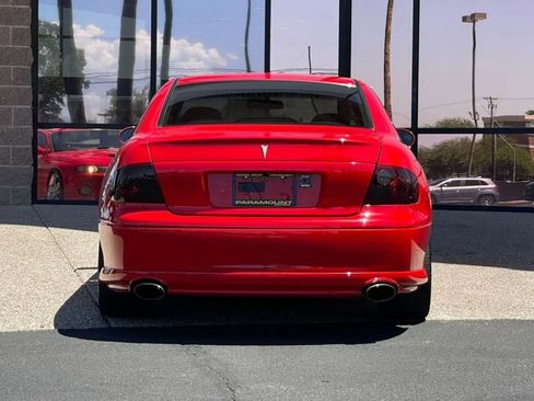 Used 2005 Pontiac GTO image 11