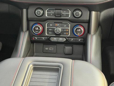 Used 2022 Chevrolet Tahoe RST w/ Luxury Package image 15