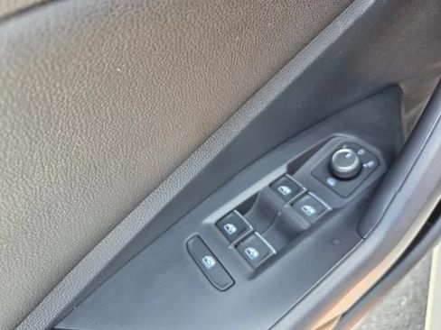 Used 2024 Volkswagen Jetta S FWD image 29