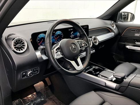 Certified 2023 Mercedes-Benz GLB 250 image 19