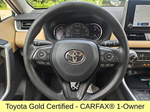 Certified 2025 Toyota RAV4 XLE AWD/4WD image 17
