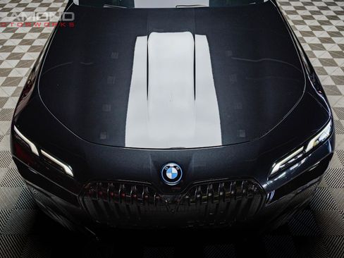 Used 2023 BMW i7 xDrive60 image 57