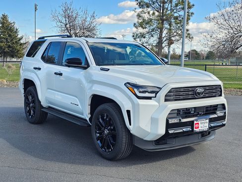 New 2026 Toyota 4Runner 4WD image 6
