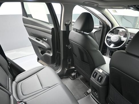 Certified 2025 Hyundai Tucson SEL AWD/4WD image 15