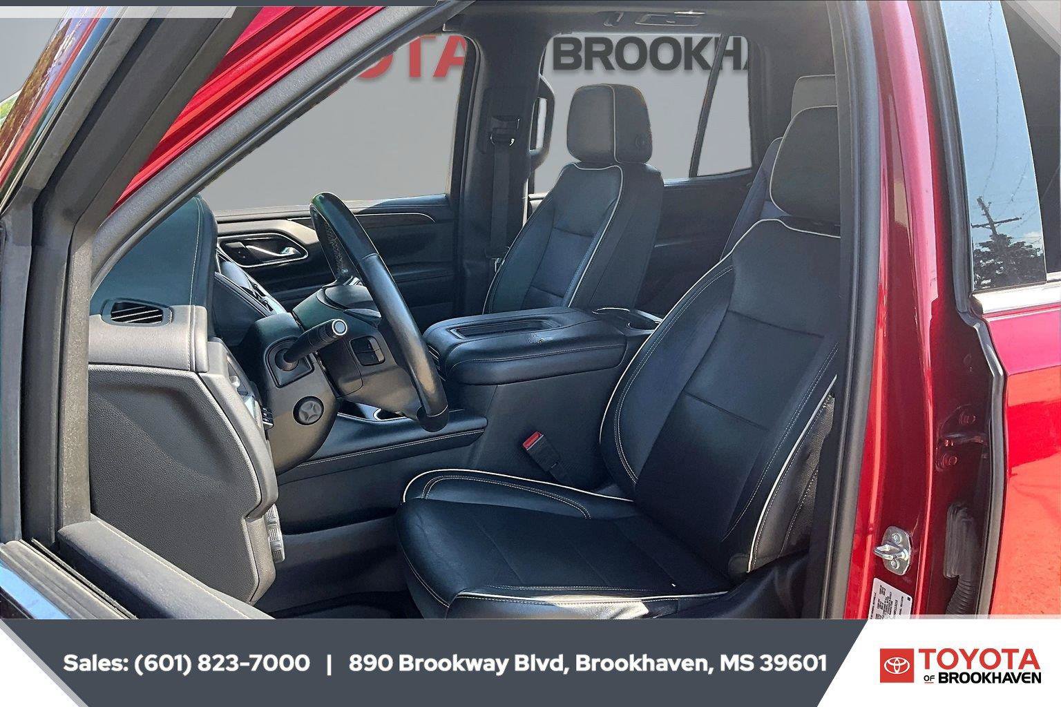 Used 2021 Chevrolet Tahoe Premier w/ Premium Package RWD image 18