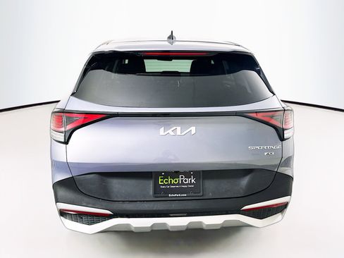 Used 2025 Kia Sportage LX image 7