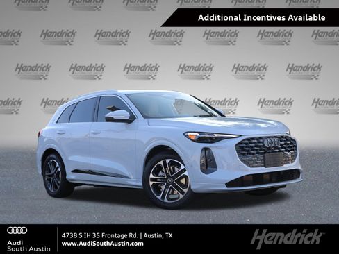 New 2025 Audi Q5 Premium Plus image 1