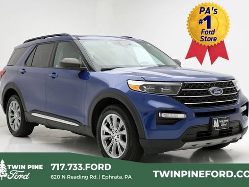 Used 2023 Ford Explorer XLT w/ Equipment Group 202A image 1