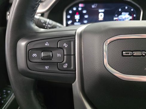 Used 2024 GMC Sierra 3500 Denali w/ Technology Package AWD/4WD image 15