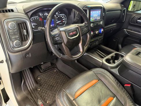 Used 2021 GMC Sierra 1500 AT4 w/ AT4 Premium Package AWD/4WD image 16