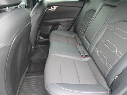 Used 2024 Kia Forte GT-Line w/ GT-Line Premium Package image 12