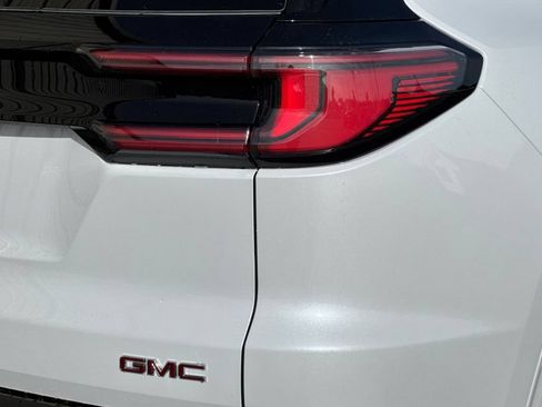 New 2026 GMC Acadia Denali w/ Super Cruise Package AWD/4WD image 24