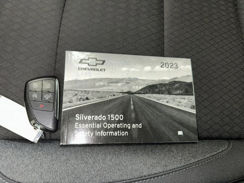 Certified 2023 Chevrolet Silverado 1500 LT image 17