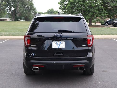 Used 2017 Ford Explorer Sport AWD/4WD image 6