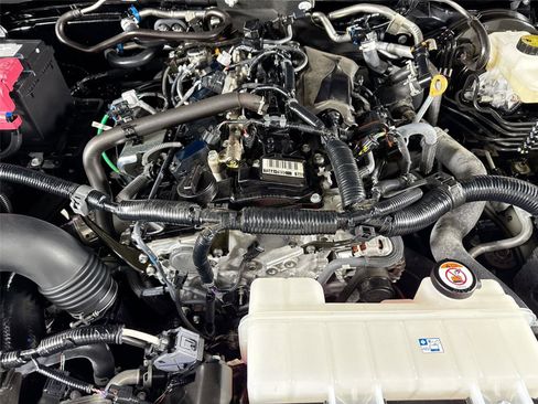 Certified 2025 Toyota Tacoma TRD Sport image 38