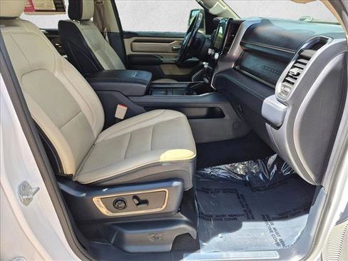 Used 2019 RAM 1500 Limited AWD/4WD image 22