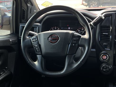 Used 2023 Nissan Titan PRO-4X w/ Pro-4x Convenience Package image 11