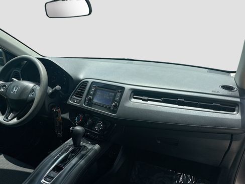 Used 2021 Honda HR-V LX image 31