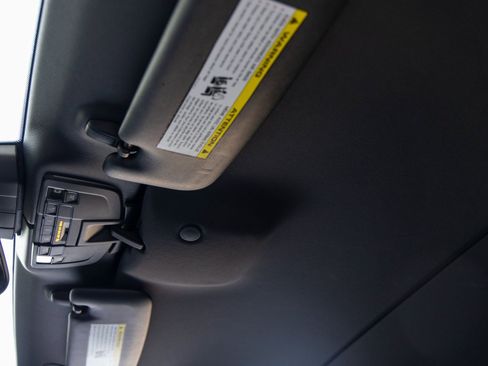 Used 2014 Porsche 911 Carrera 4S image 33