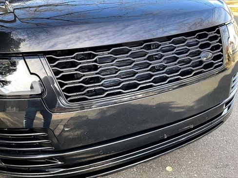 Used 2018 Land Rover Range Rover HSE image 33