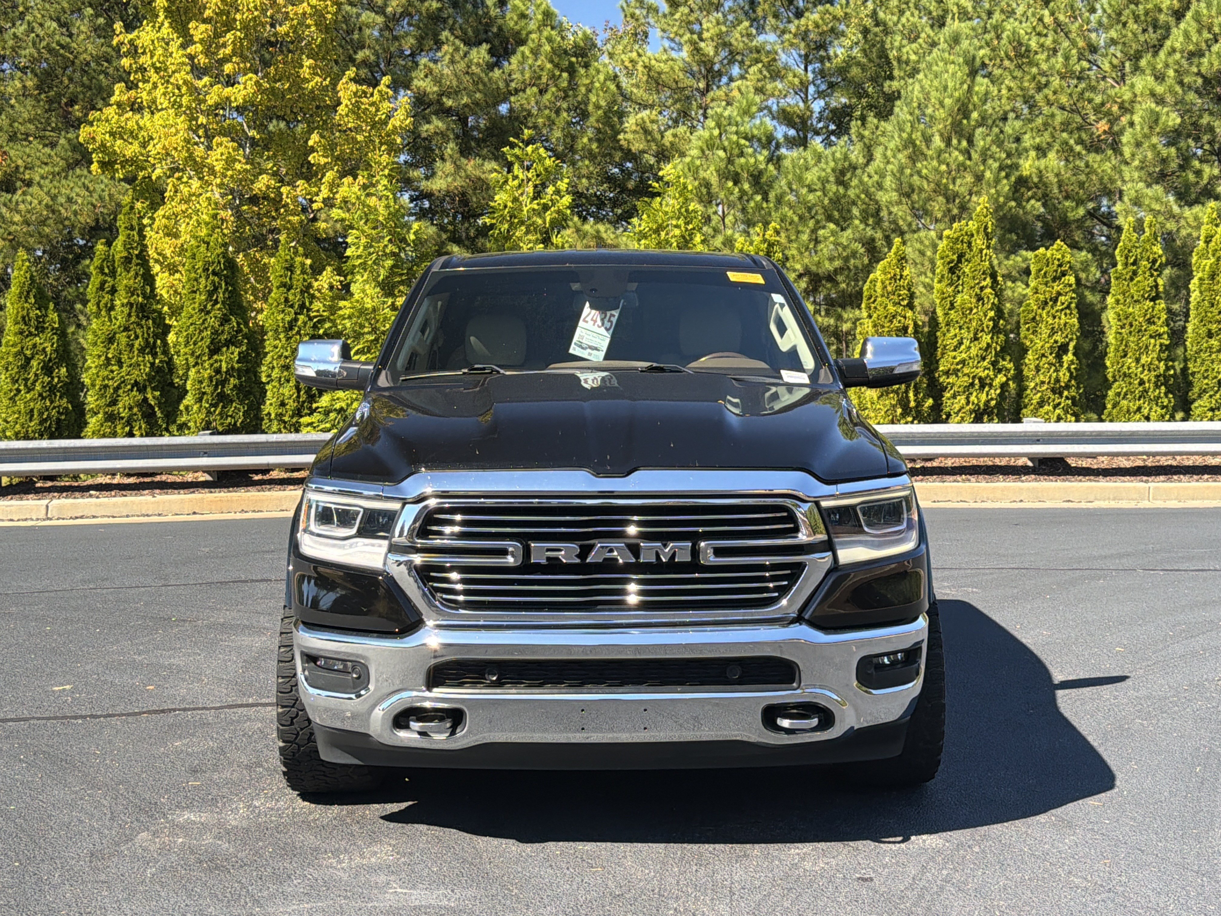 Used 2019 RAM 1500 Laramie AWD/4WD image 7