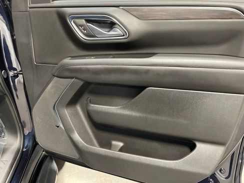 Used 2024 Chevrolet Tahoe LS RWD image 12
