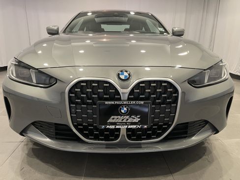 Used 2025 BMW 430i xDrive Coupe w/ Premium Package image 2