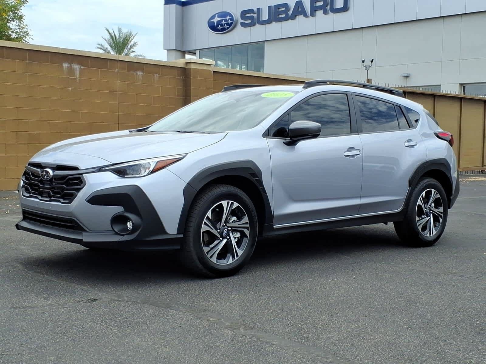 Certified 2025 Subaru Crosstrek 2.5i Premium AWD/4WD image 3