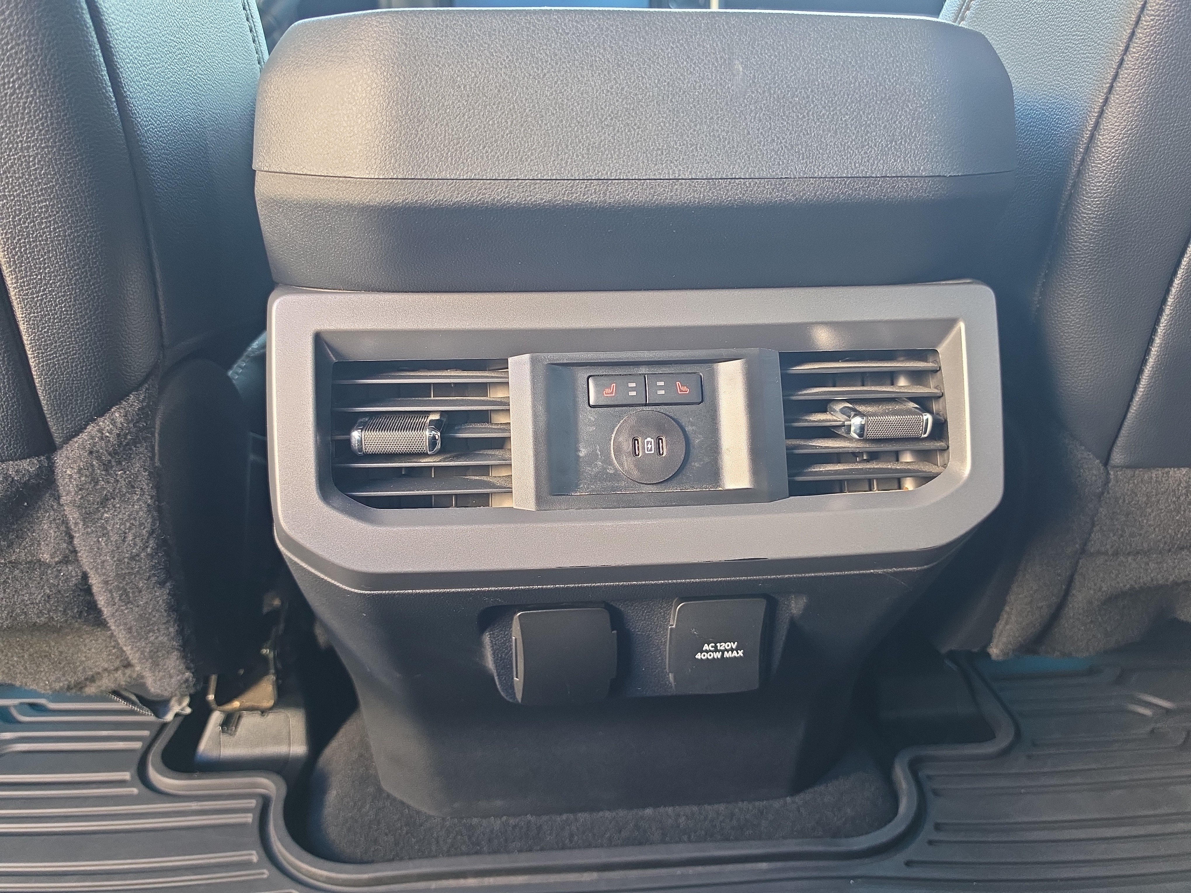 Used 2024 Ford F250 Lariat AWD/4WD image 16