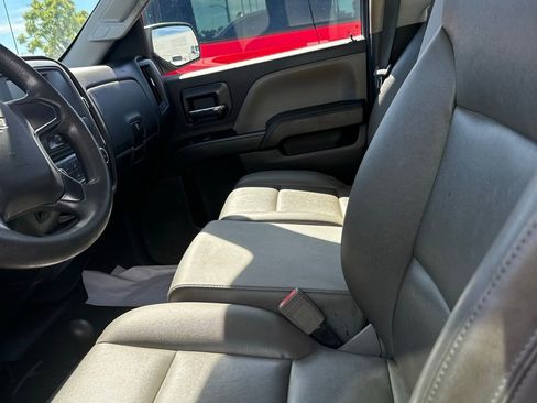 Used 2018 Chevrolet Silverado 1500 W/T w/ Trailering Package image 7