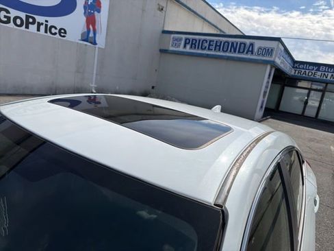 Used 2018 Honda Civic EX-T image 9