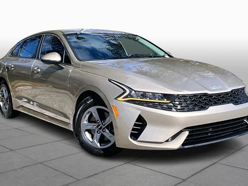 Used 2022 Kia K5 LXS image 2