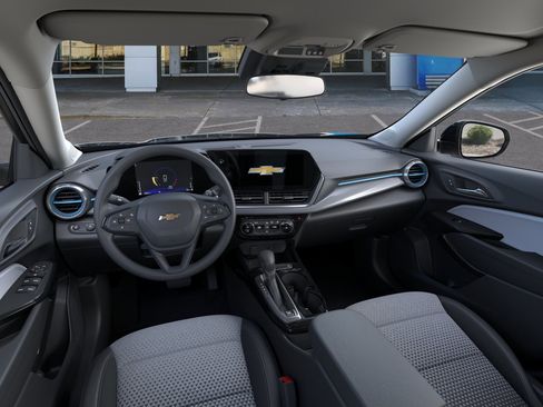 New 2026 Chevrolet Trax LT FWD image 16