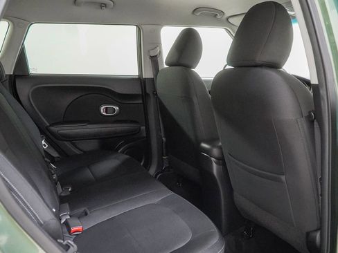 Used 2014 Kia Soul FWD image 36