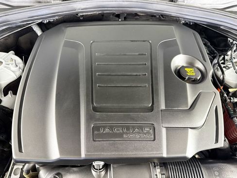 Used 2021 Jaguar F-PACE S image 27