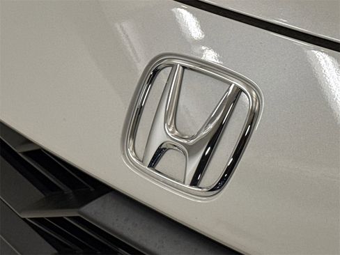 Certified 2026 Honda HR-V Sport image 6