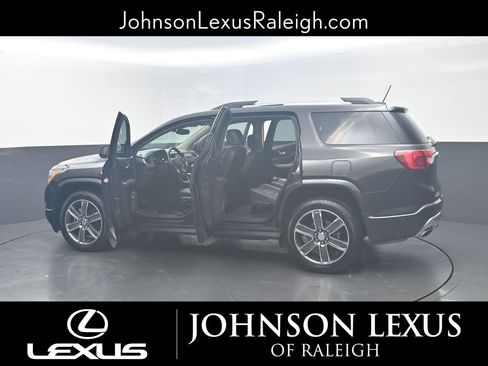 Used 2017 GMC Acadia Denali w/ Technology Package image 28