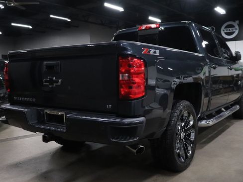 Used 2018 Chevrolet Silverado 1500 LT w/ Texas Edition image 5