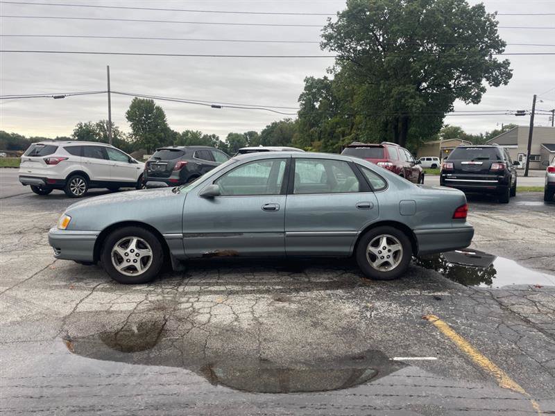 Used 2005 Ford Taurus SE FWD image 7