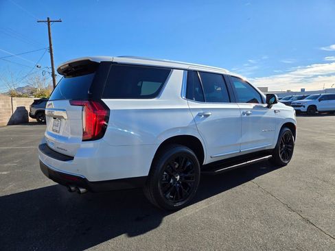 Used 2023 GMC Yukon Denali image 6