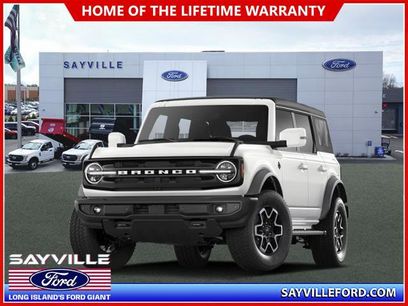 New 2025 Ford Bronco Outer Banks w/ Black Appearance Package