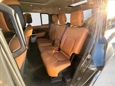 Used 2023 Land Rover Defender 130 First Edition image 28