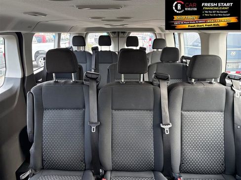 Used 2022 Ford Transit 350 XLT RWD image 33