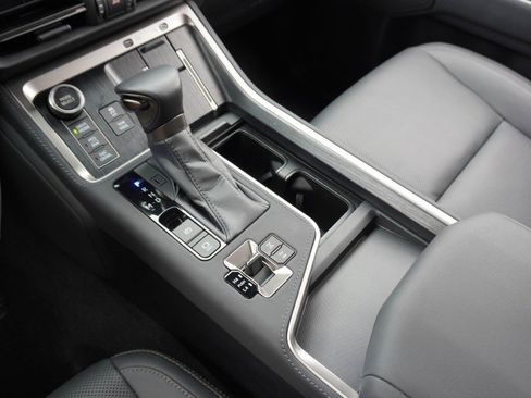 Used 2024 Lexus GX 550 AWD/4WD image 20