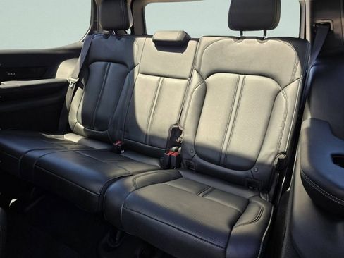 Used 2022 Jeep Grand Wagoneer Series I AWD/4WD image 28